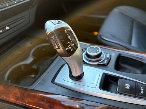 Used 2011 BMW X5 xDrive35i image 23