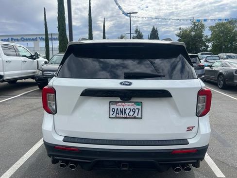 Used 2022 Ford Explorer ST AWD/4WD image 12
