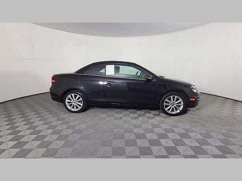 Used 2016 Volkswagen Eos Komfort FWD image 36