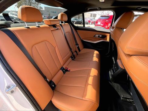 Used 2023 BMW 330i 330i w/ Premium Package image 16