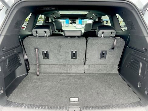 New 2025 GMC Acadia AT4 image 21