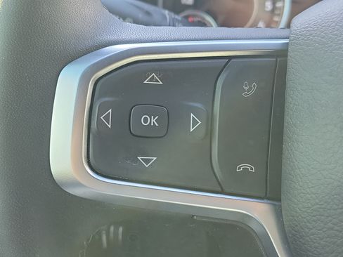 Used 2025 RAM 1500 Big Horn AWD/4WD image 19