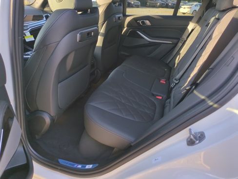 New 2026 BMW X5 sDrive40i w/ M Sport Package RWD image 16