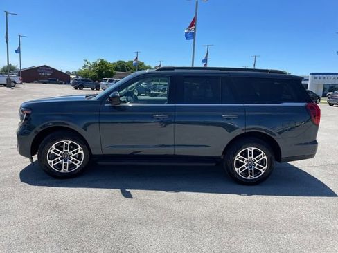 New 2026 Ford Expedition Active AWD/4WD image 6