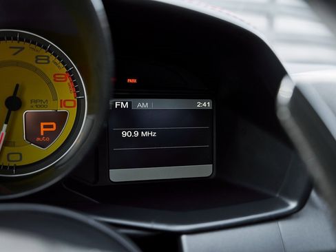 Used 2012 Ferrari 458 Italia Coupe image 63