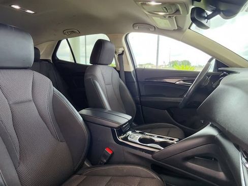 Used 2022 Buick Envision Preferred FWD image 20