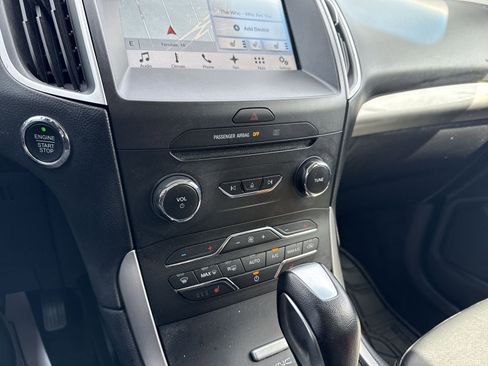 Used 2016 Ford Edge SEL w/ Equipment Group 201A AWD/4WD image 29