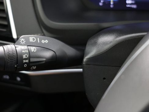 Used 2023 Volvo XC90 T8 Ultimate image 30