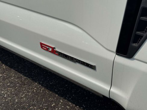 New 2026 Ford F250 Platinum AWD/4WD image 10