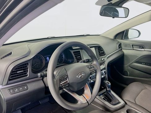 Used 2020 Hyundai Elantra SEL w/ Cargo Package (C1) image 9