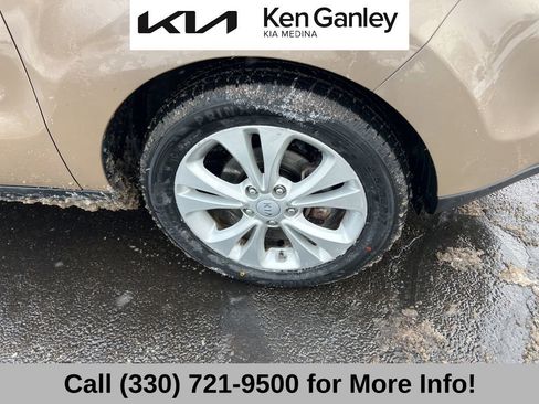 Used 2015 Kia Soul + image 21