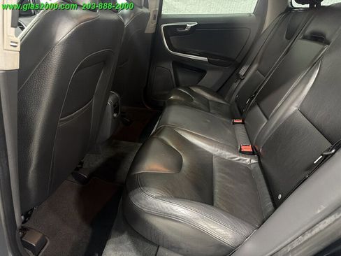 Used 2014 Volvo XC60 T6 image 9