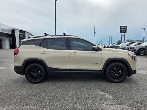 Used 2022 GMC Terrain AT4 w/ Infotainment Package II AWD/4WD image 8