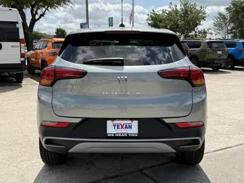 Used 2025 Buick Encore GX Preferred image 6