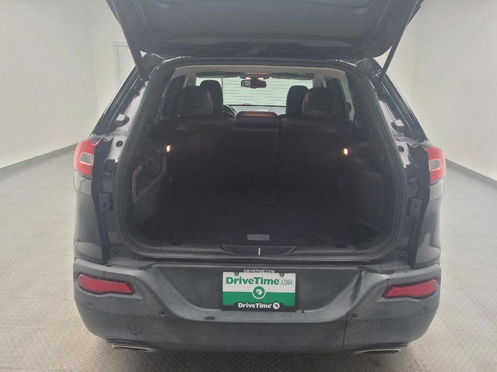 Used 2018 Jeep Cherokee Limited w/ High Altitude Package AWD/4WD image 29