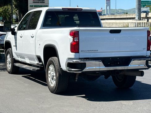 Used 2023 Chevrolet Silverado 2500 LT w/ Convenience Package image 14