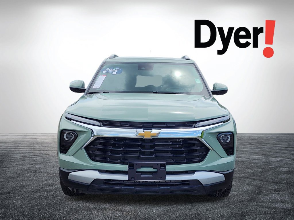 Used 2025 Chevrolet TrailBlazer LT FWD image 10