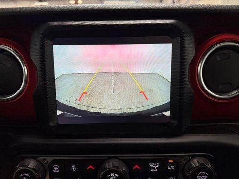 Certified 2019 Jeep Wrangler Unlimited Rubicon AWD/4WD image 18