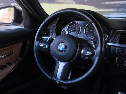 Used 2015 BMW 335i Sedan RWD image 39