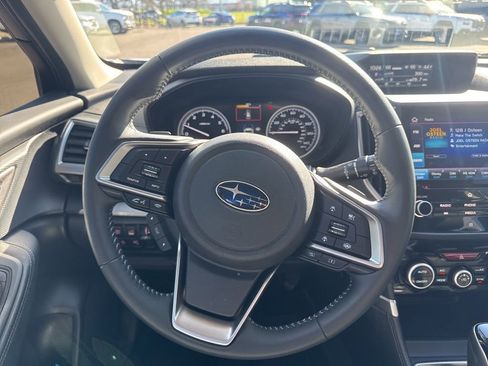 Used 2021 Subaru Forester Limited image 23