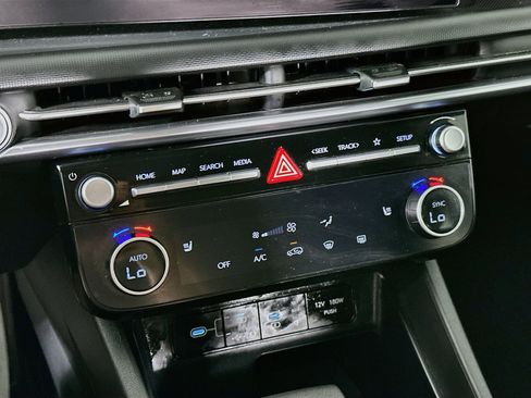 Used 2025 Hyundai Tucson SEL FWD image 24