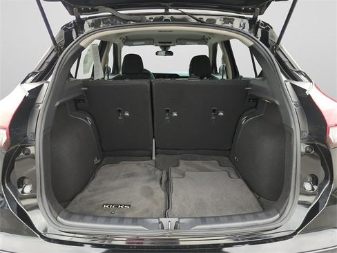 Certified 2021 Nissan Kicks S image 38