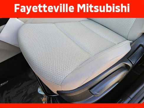 Used 2025 Kia Soul LX w/ LX Technology Package image 8