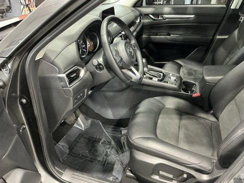 Used 2020 MAZDA CX-5 Touring image 3