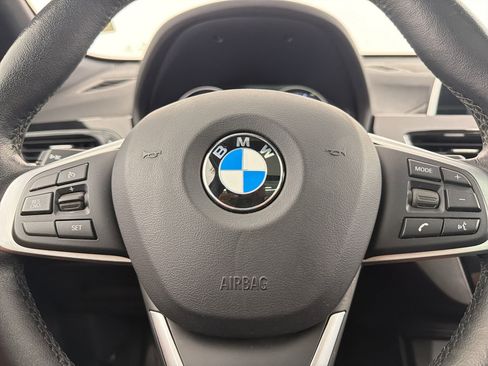 Used 2019 BMW X1 xDrive28i w/ Convenience Package AWD/4WD image 16
