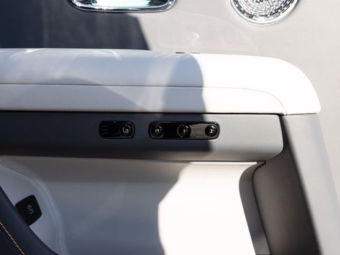 Certified 2021 Rolls-Royce Ghost Extended Wheelbase image 54