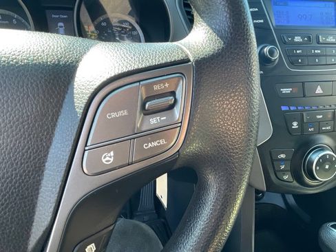 Used 2015 Hyundai Santa Fe Sport FWD image 18