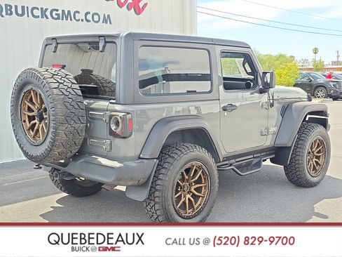 Used 2019 Jeep Wrangler Sport AWD/4WD image 7