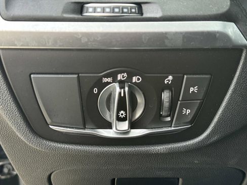 Used 2022 BMW X3 sDrive30i w/ M Sport Package image 21