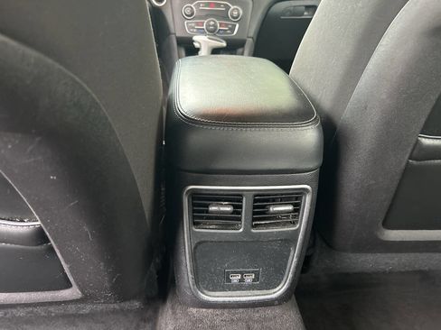 Used 2016 Dodge Charger SXT RWD image 17