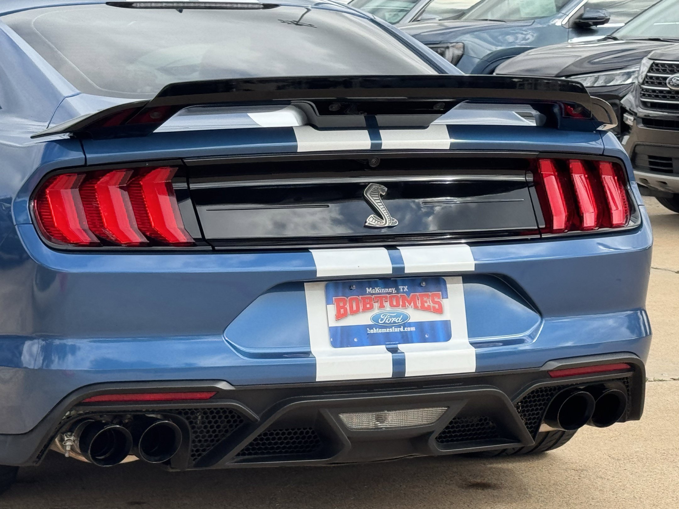 Used 2020 Ford Mustang Shelby GT500 w/ Technology Package RWD image 10