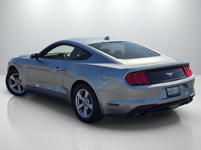 Used 2022 Ford Mustang Coupe RWD image 6