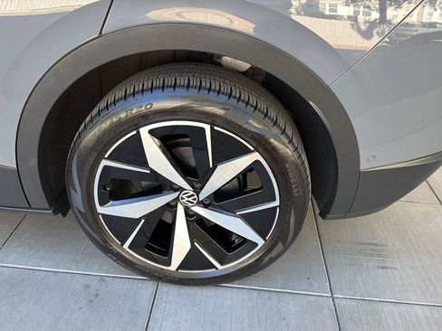 Certified 2023 Volkswagen ID.4 Pro S AWD/4WD image 12