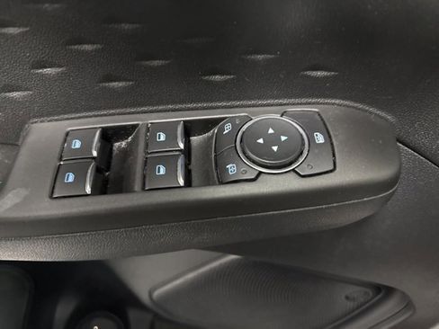 Certified 2024 Toyota Corolla Cross XLE image 57