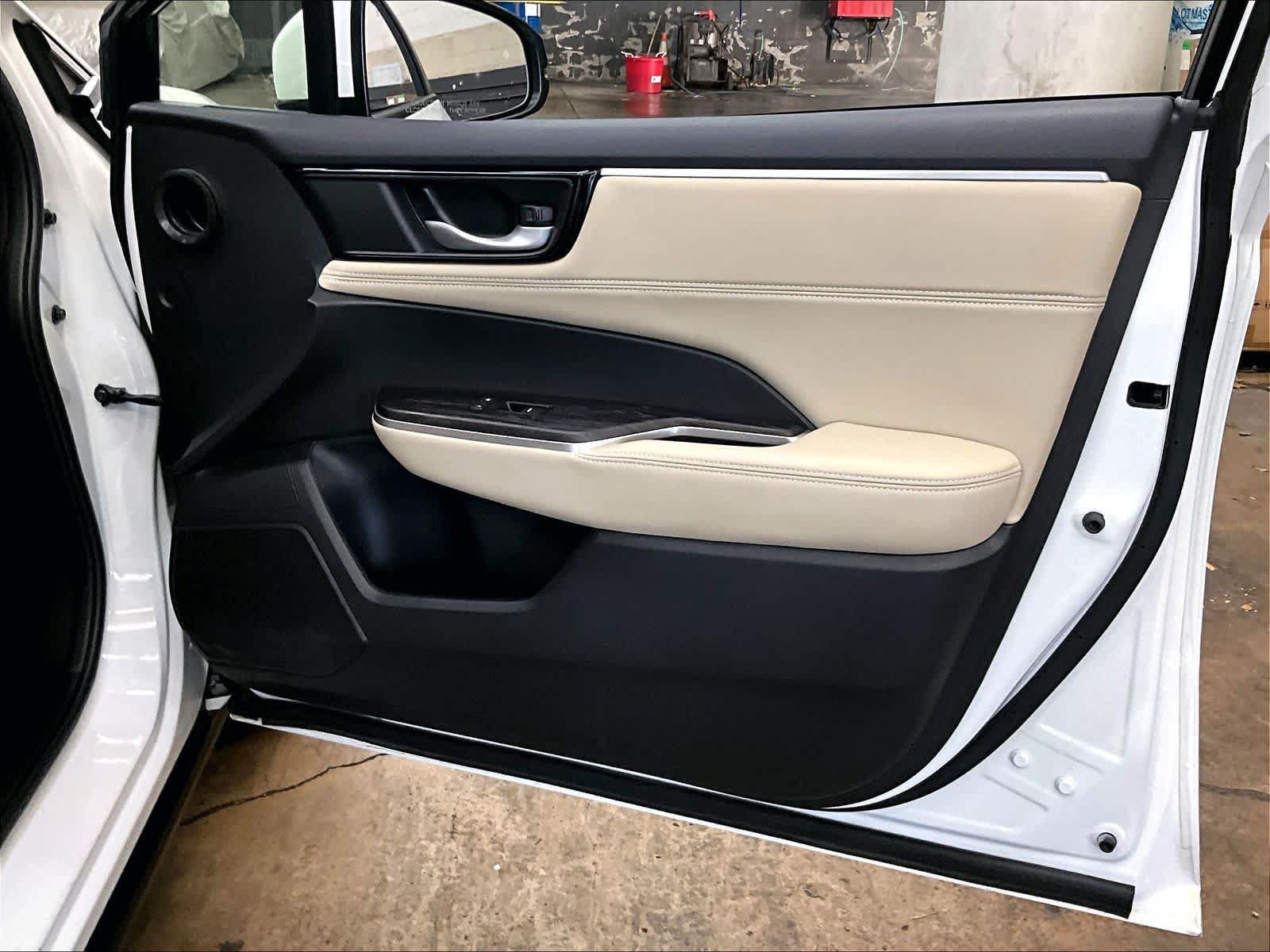 Used 2018 Honda Clarity Plug-In Hybrid image 29