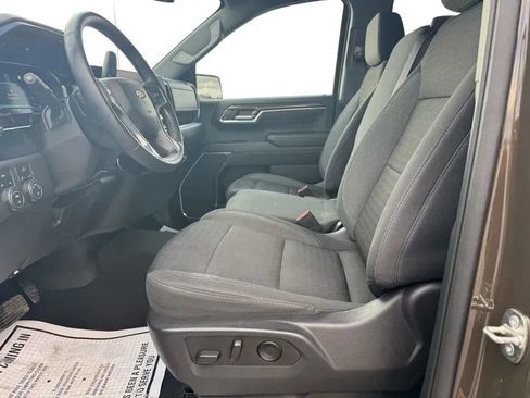 Used 2023 Chevrolet Silverado 1500 LT image 11