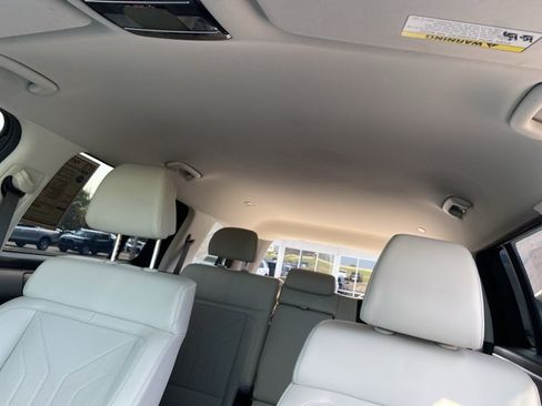 Used 2024 Hyundai Santa Fe SEL FWD image 29