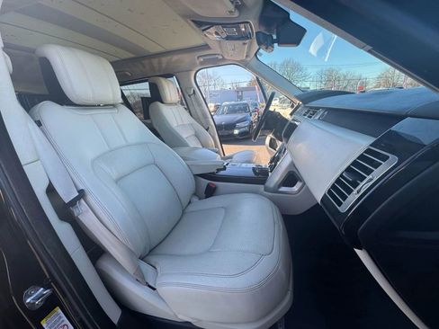 Used 2021 Land Rover Range Rover P525 Westminster Edition LWB image 16