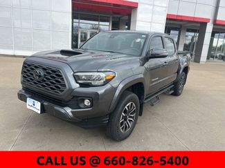 Used 2021 Toyota Tacoma TRD Sport w/ Technology Package video 2