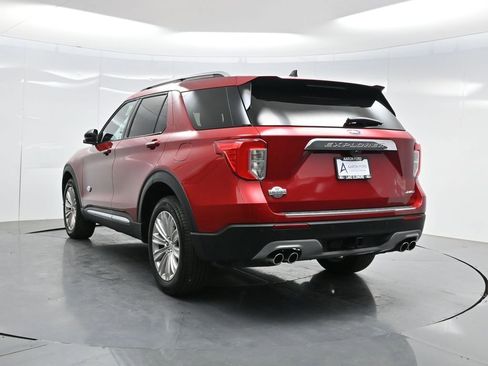 Used 2024 Ford Explorer King Ranch w/ Technology Package AWD/4WD image 6