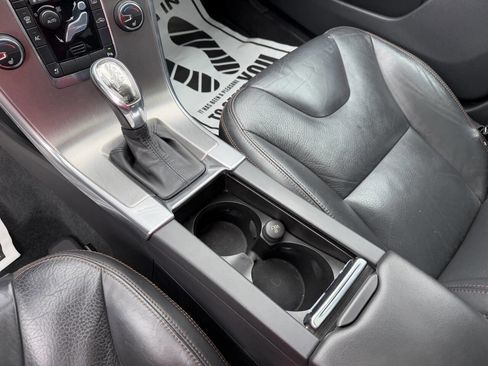 Used 2013 Volvo XC60 T6 image 29