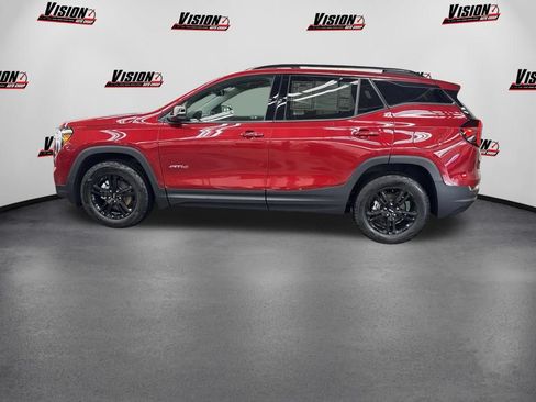 Used 2024 GMC Terrain AT4 AWD/4WD image 8