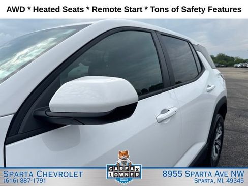 Used 2025 Chevrolet Equinox LT AWD/4WD image 9