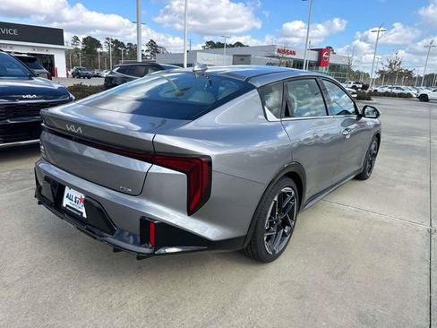 New 2025 Kia K4 GT-Line w/ GT-Line Premium Package image 8