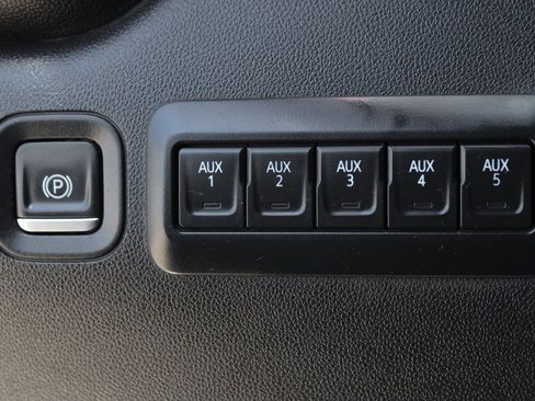 Used 2021 Chevrolet Silverado 2500 W/T w/ WT Fleet Convenience Package RWD image 20