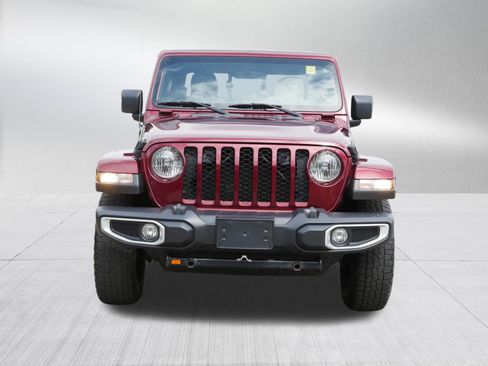 Used 2021 Jeep Gladiator Sport AWD/4WD image 2
